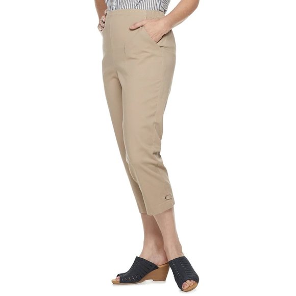 Croft & Barrow Pants - Croft & Barrow Embellished Hem Pull-On Crop Jeans-NWT